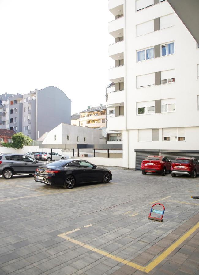 Supernova City Center - Free Private Parking Nowy Sad Zewnętrze zdjęcie
